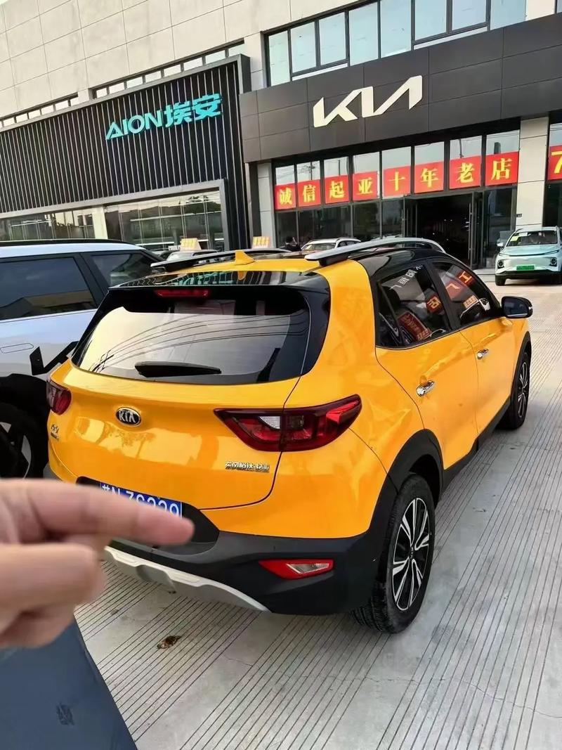 起亚酷跑suv图片(起亚酷跑报价)