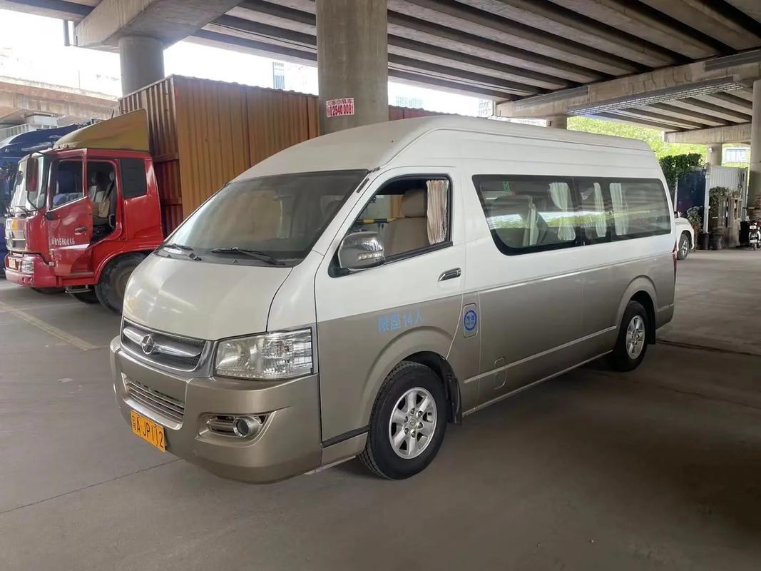 最便宜14座客车多少钱(最便宜14座客车多少钱啊)