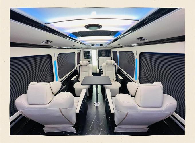 考斯特12座豪华版／考斯特12座豪华版尺寸