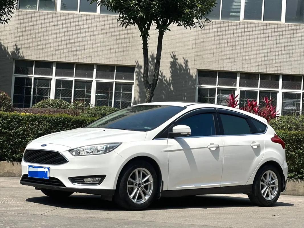 福克斯两厢2015经典款／福克斯2015两箱