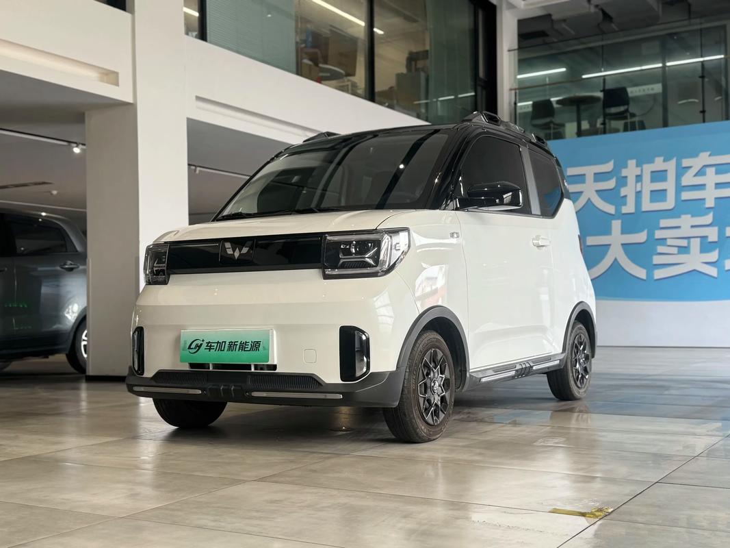 五菱宏光mini电动汽车价格及图片,五菱宏光mini纯电动汽车图片