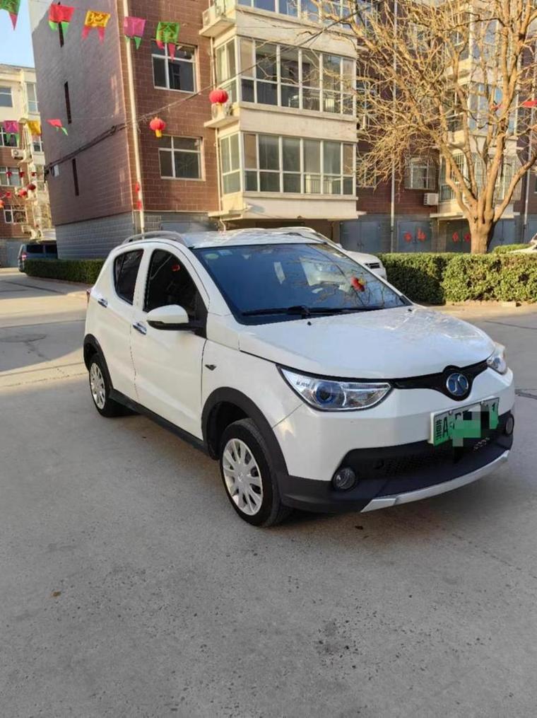 【北汽新能源ec200参数配置,北汽新能源ec200图片价格】