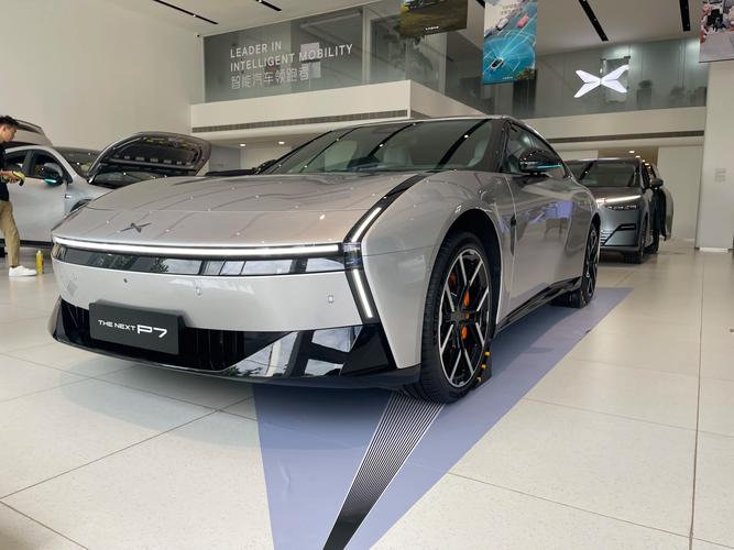 小鹏p9汽车新车2024,小鹏2021款年底新车