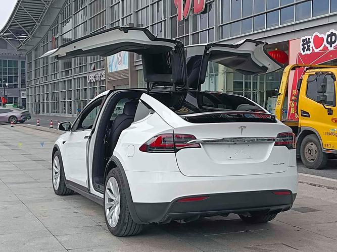 特斯拉modelx2020款／特斯拉modelx2020款是否换代