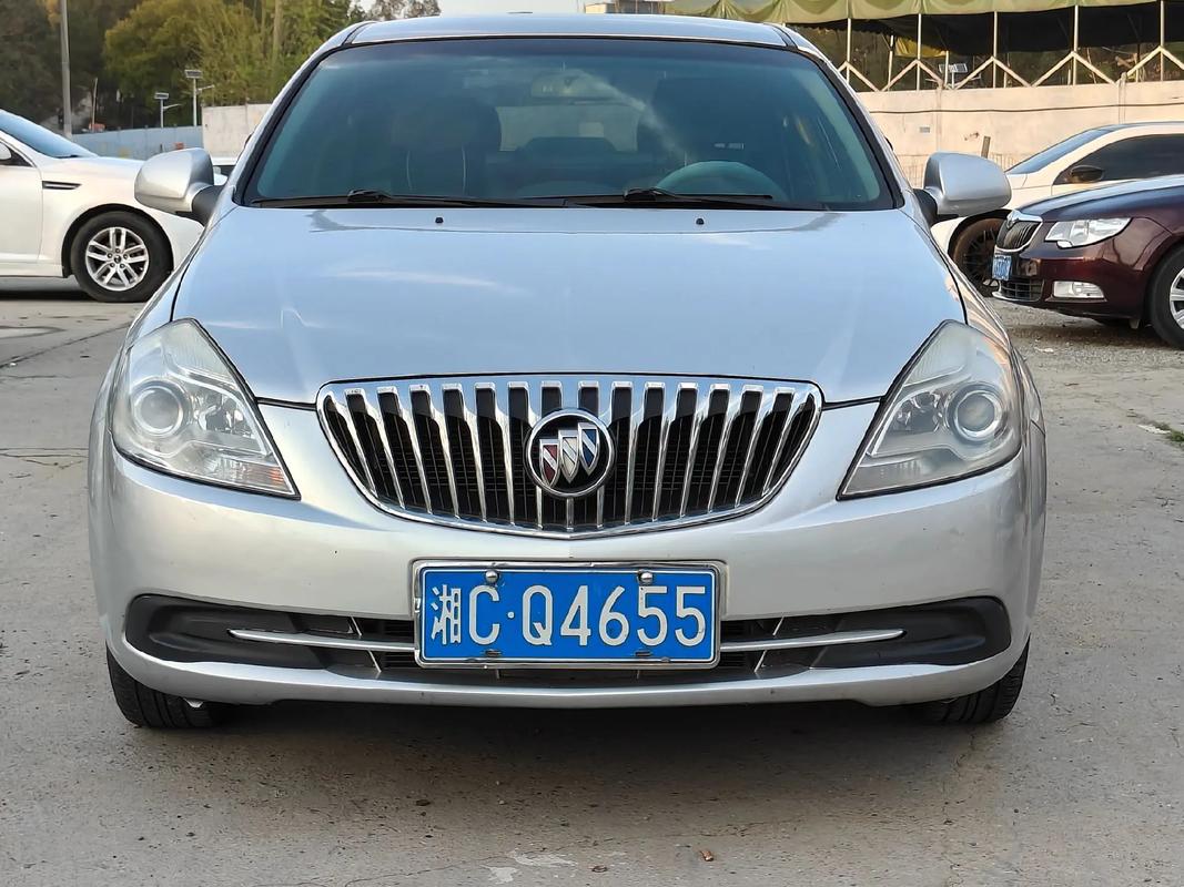 别克凯越新车／16年的别克凯越能卖多少钱