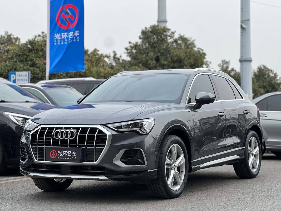 奥迪q3报价及图片2022款配置,奥迪q3最新报价及图片
