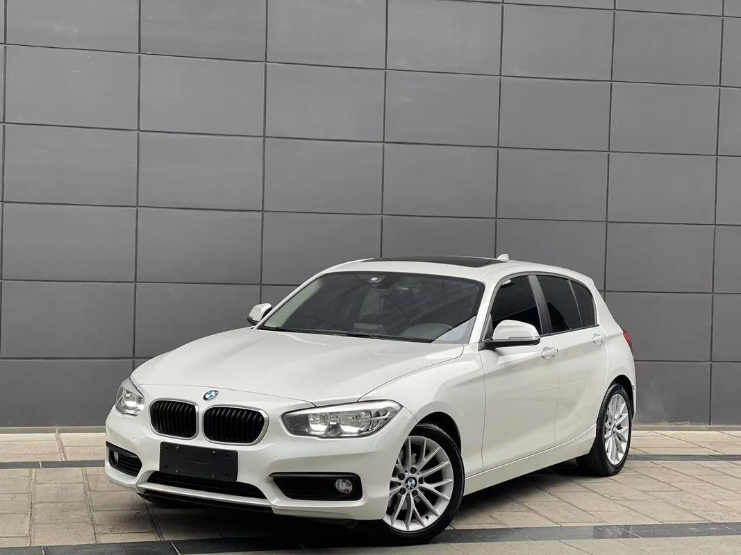 宝马120i两厢(宝马120i两厢价格)