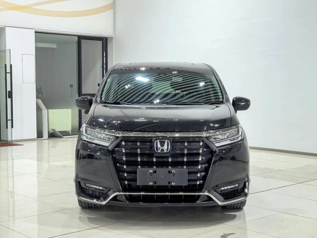 本田艾力绅2022款报价(本田艾力绅报价图片)