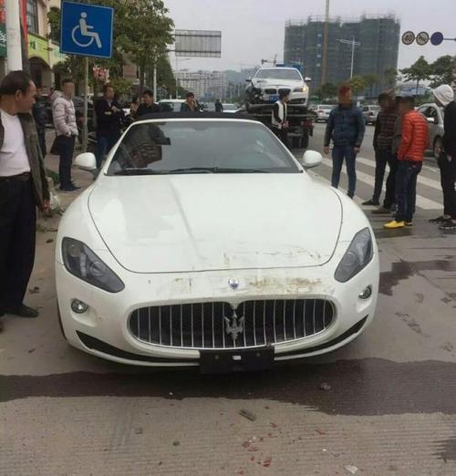 玛莎拉蒂女撞宝马,玛莎拉蒂女撞得宝马什么车