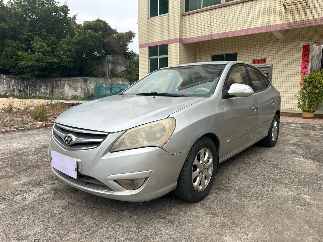 【北京现代悦动2009款图片,北京现代2009悦动价格】