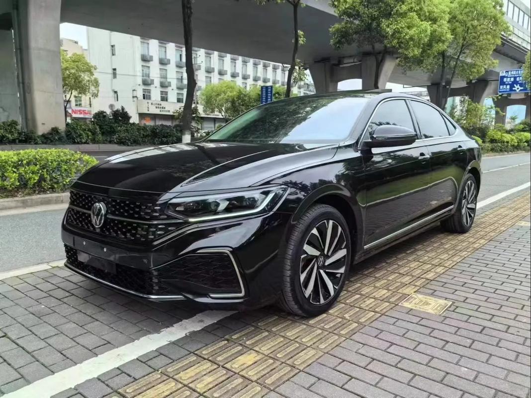 大众帕萨特2022款报价,大众帕萨特报价和图片
