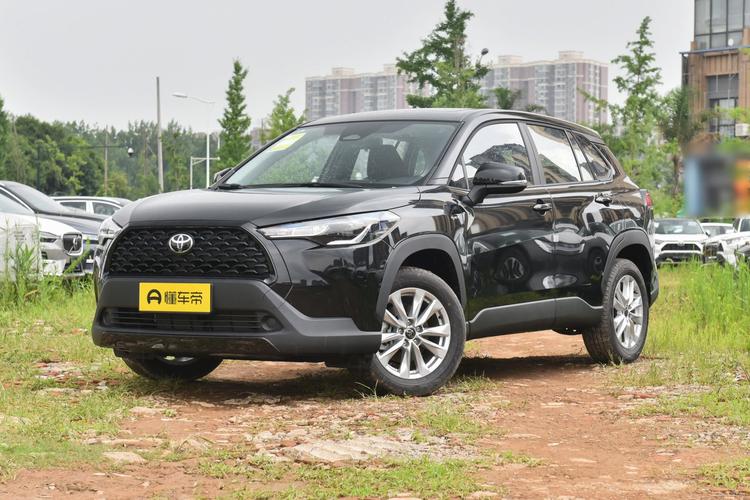 【卡罗拉suv2022最新款,卡罗拉suv图片报价15t】