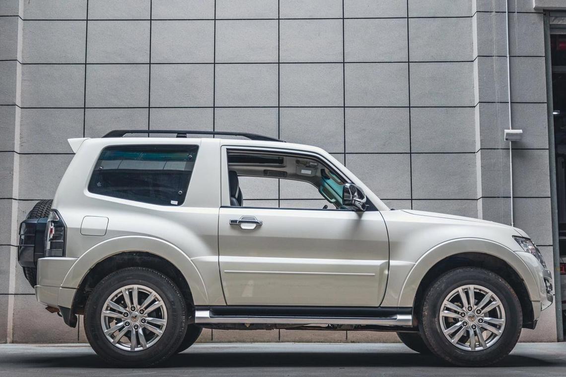 三菱帕杰罗v87三门版,三菱帕杰罗v83