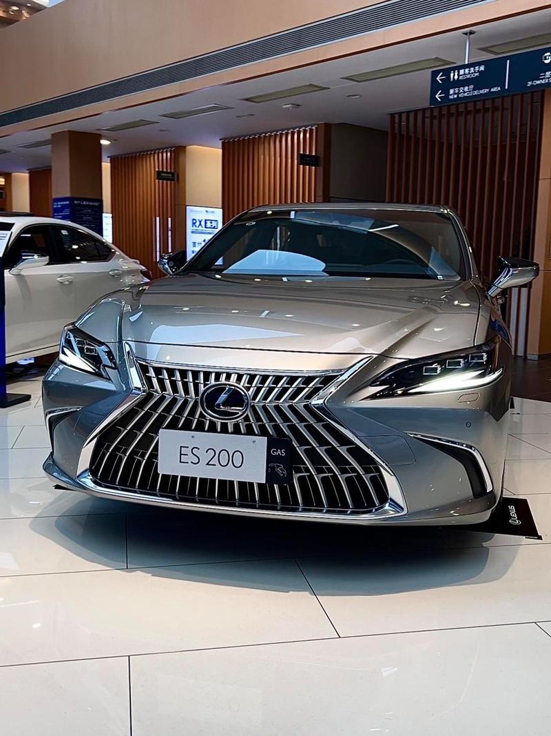 es200和260哪个保值(es200,260,300 外观有什么区别)