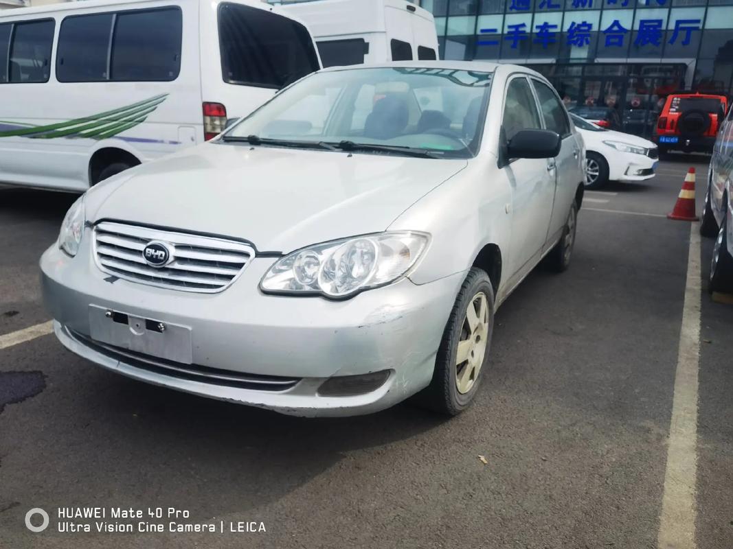 2011款比亚迪f3手动,2010款比亚迪f3手动豪华版