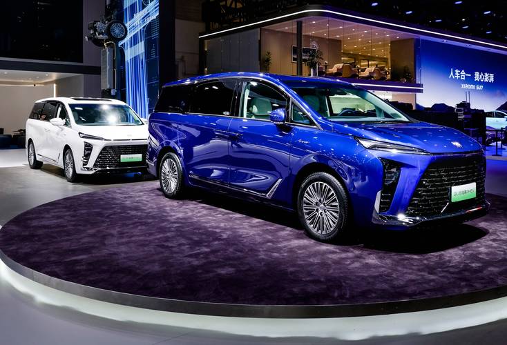 gl8新款油电混合 gl8油电混动