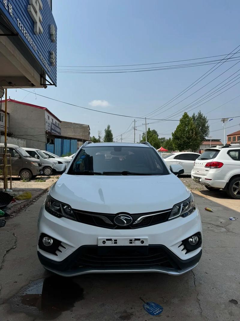 2018年东南dx3二手车多少钱 2016款东南dx3二手价格