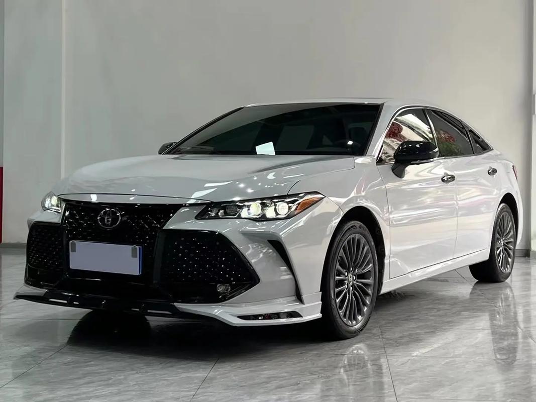 丰田正式发布2022款亚洲龙(丰田车型大全亚洲龙)